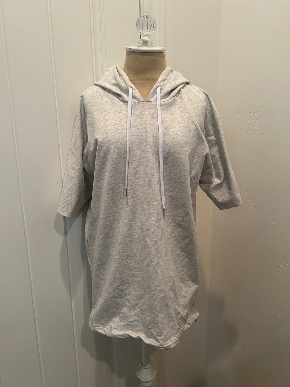STAMPD Light Gray Short-Sleeve Hoodie